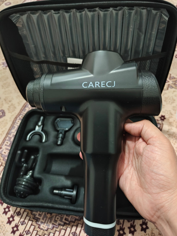 ماساژور تفنگی 32 حالته ی carecj مدل 6232.پک کامل همراه با کیف ضد ضربه